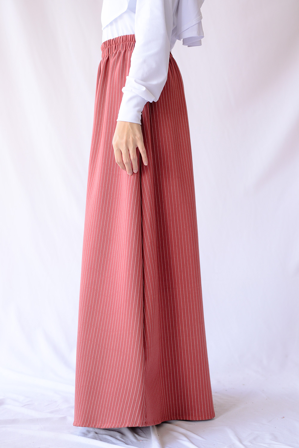 Line Skirt - Coral (Limited Edition)