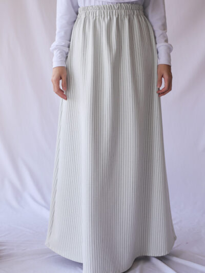 Line Skirt - White (Limited Edition)